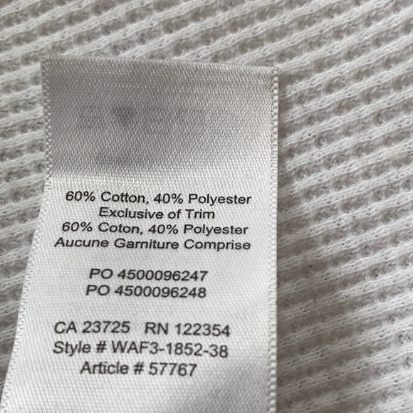 Aritzia Crewneck [White] - Picture 6 of 7